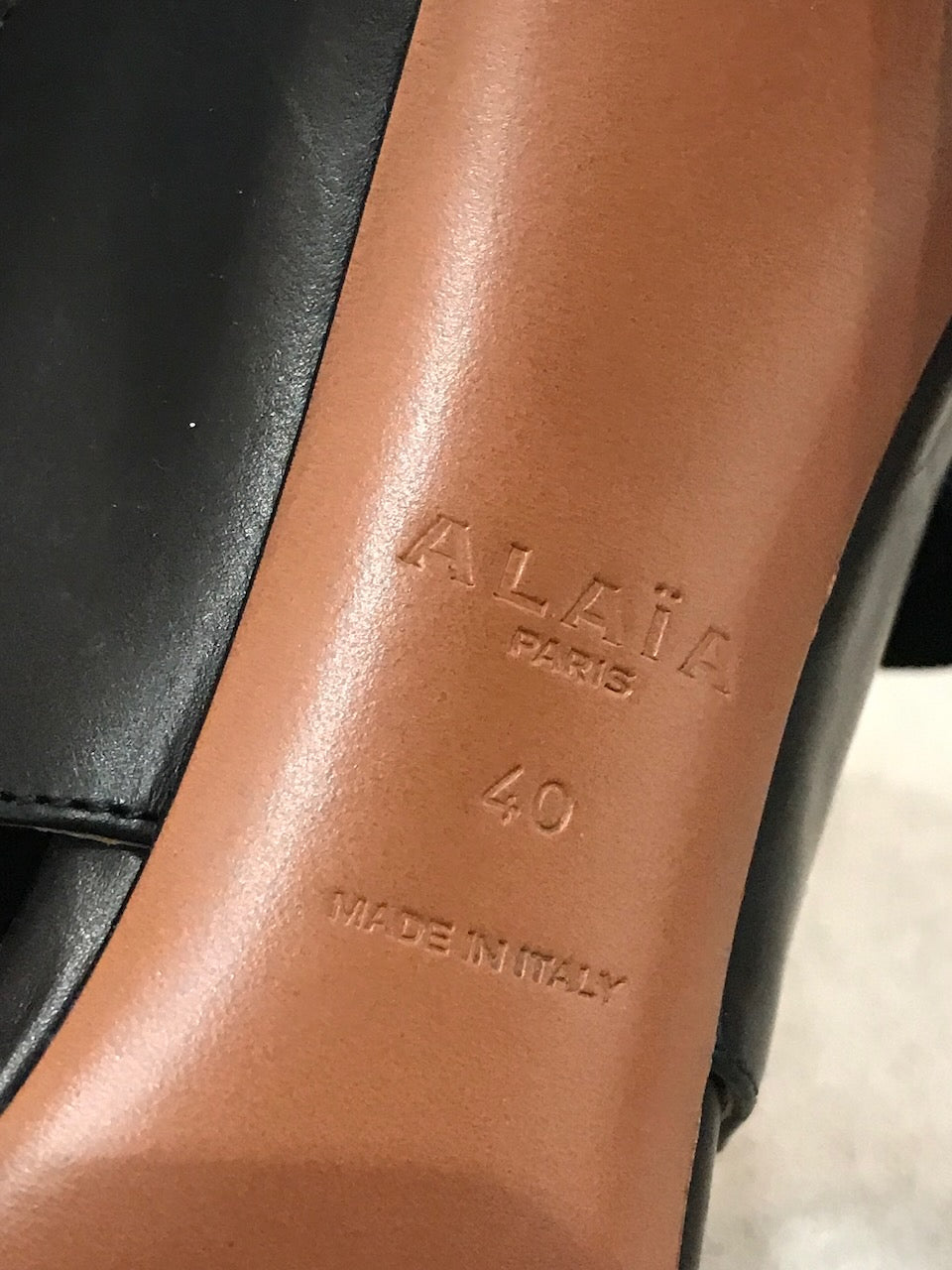 Sandales Alaia noires T.40