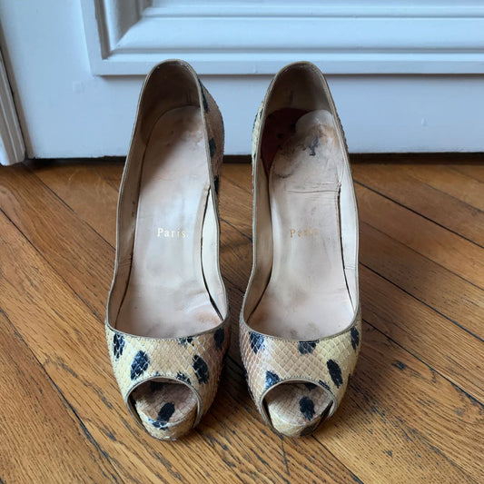 Escarpins Christian Louboutin python T.37