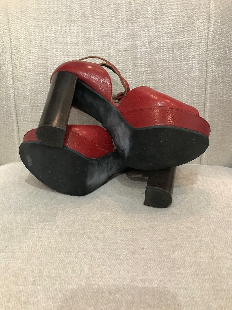 Sandales Marni rouges T.40