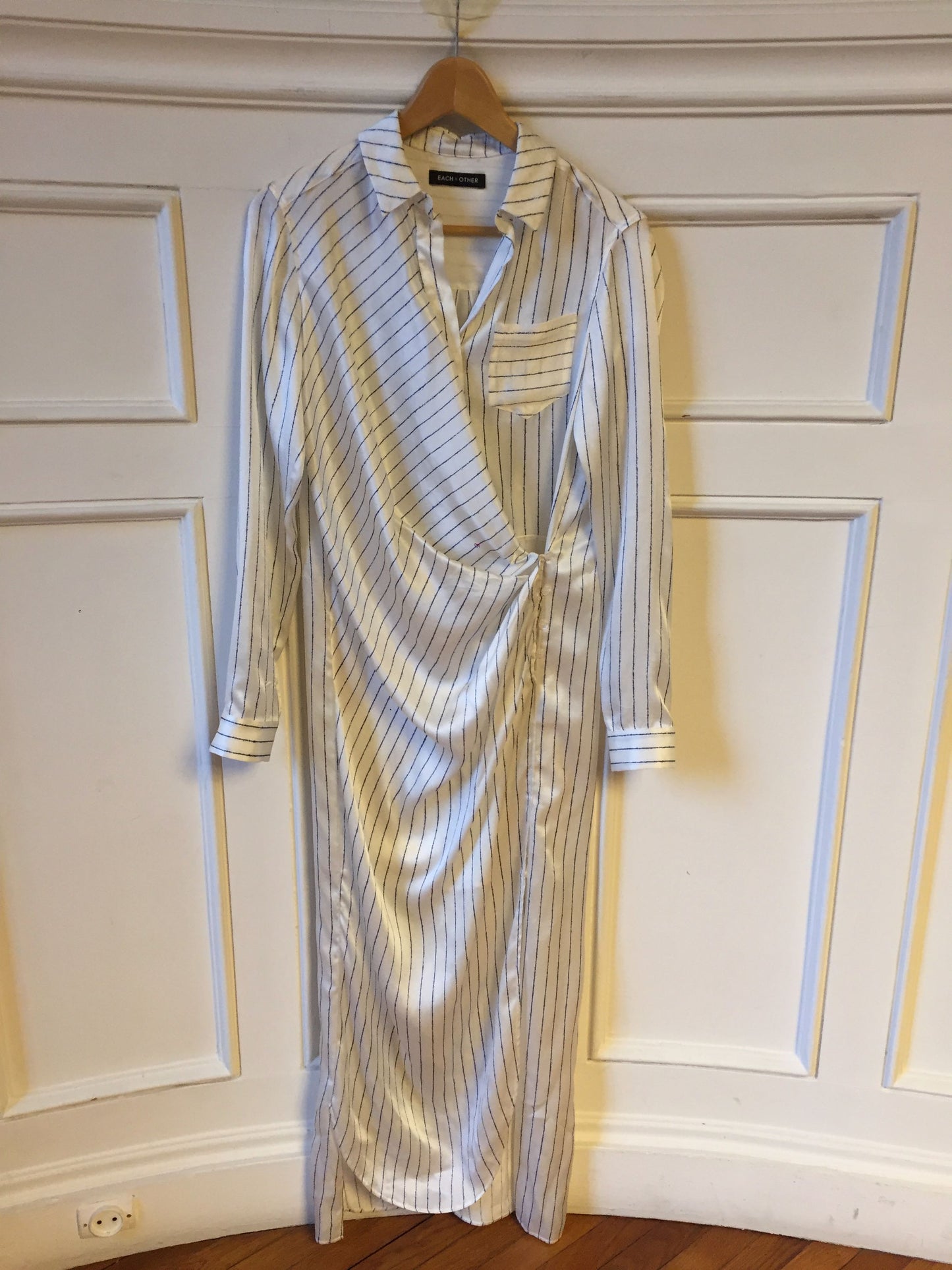 Robe Each x Other T.XS