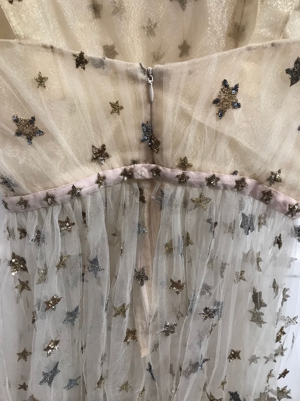 Robe Valentino étoiles T.36