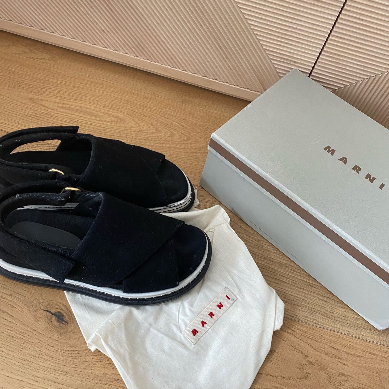 Sandales Marni Fussbett T.37