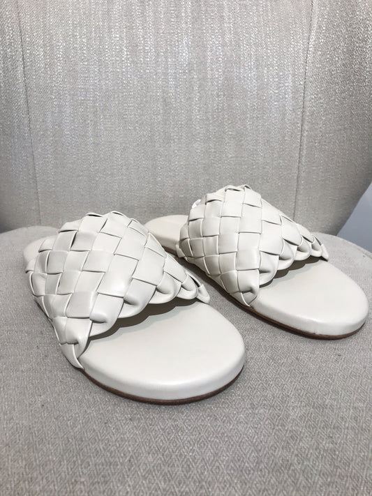 Mules Bottega Veneta T.41 NEUVES