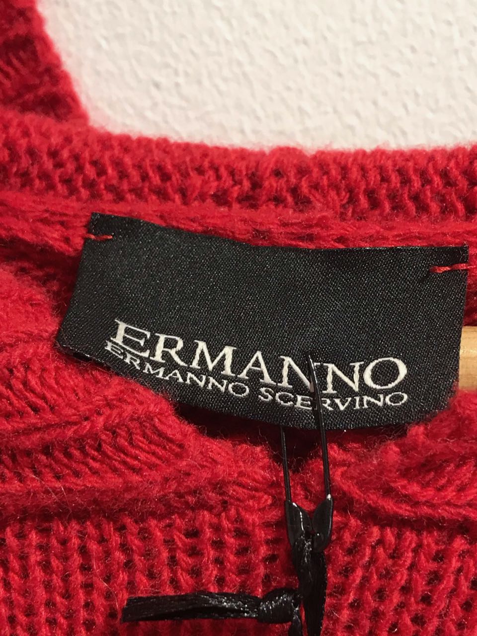 Pull Ermanno Scervino rouge T.38 NEUF