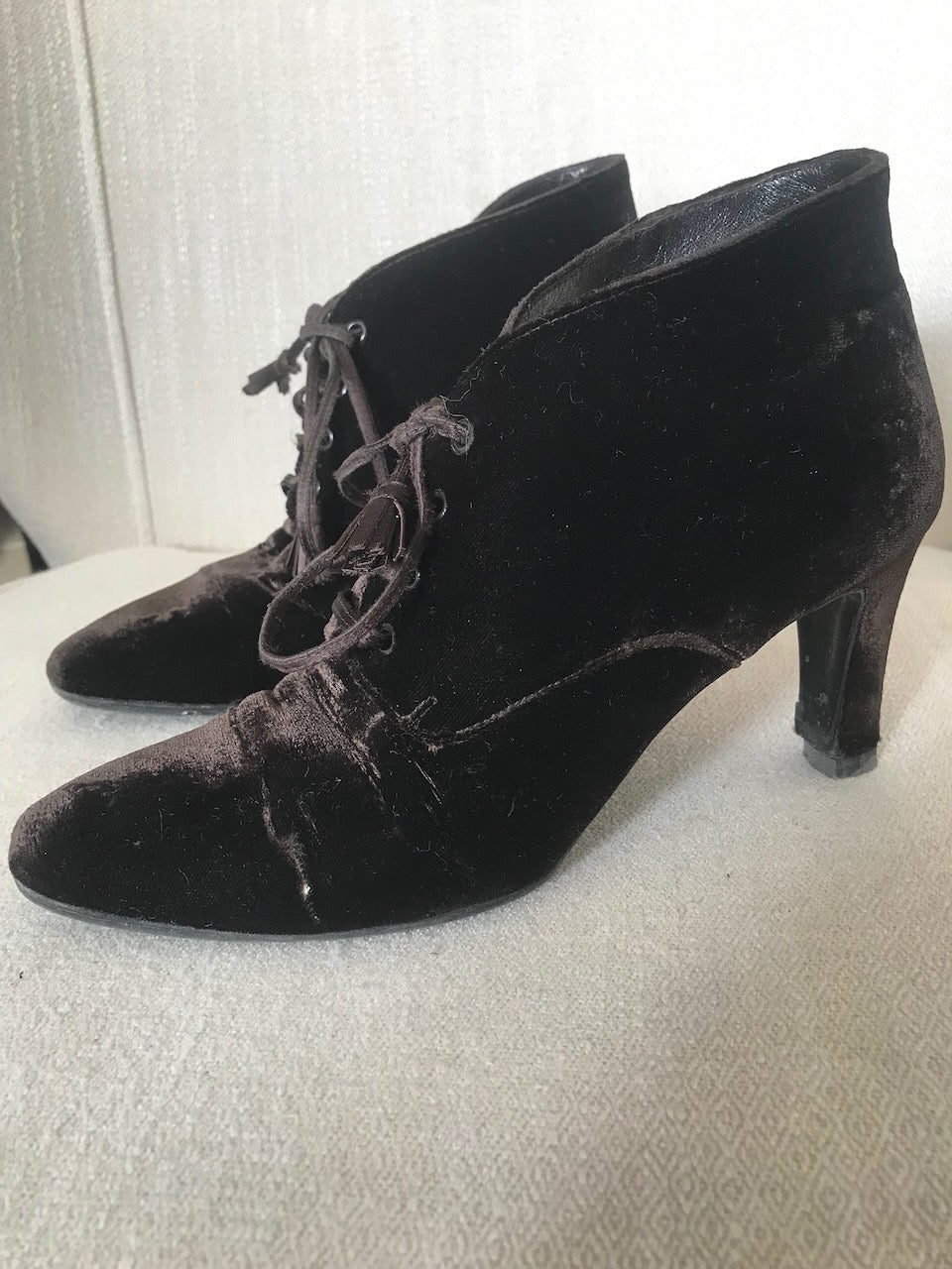 Boots Chanel velours T.37,5