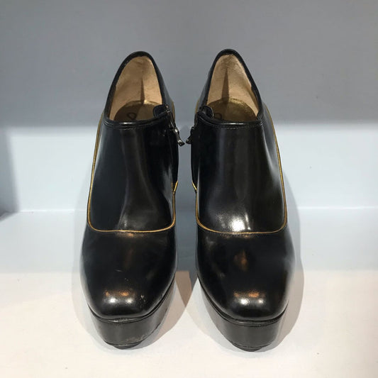 Boots Lanvin noires T.37