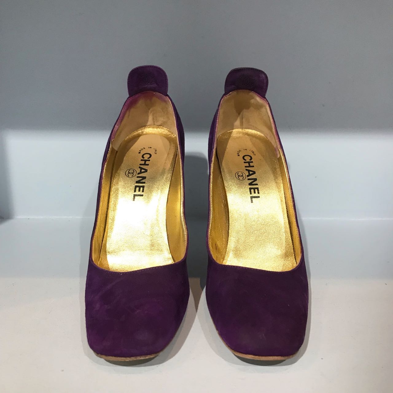 Escarpins Chanel violets T.38