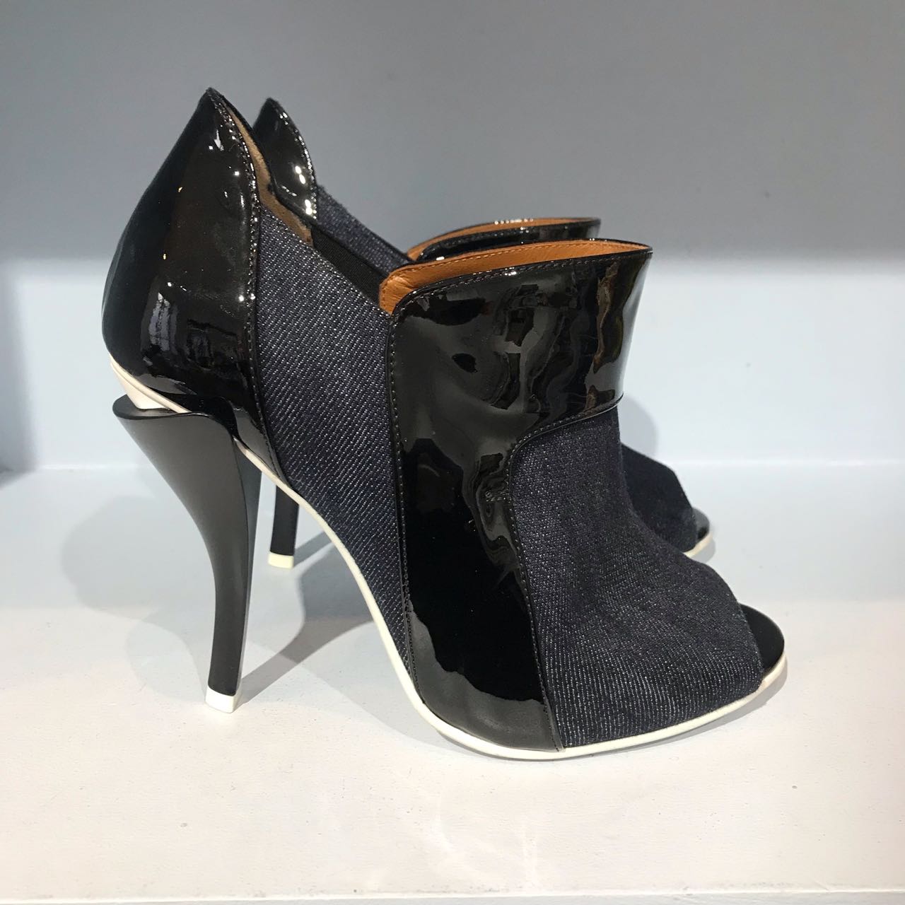Boots Fendi