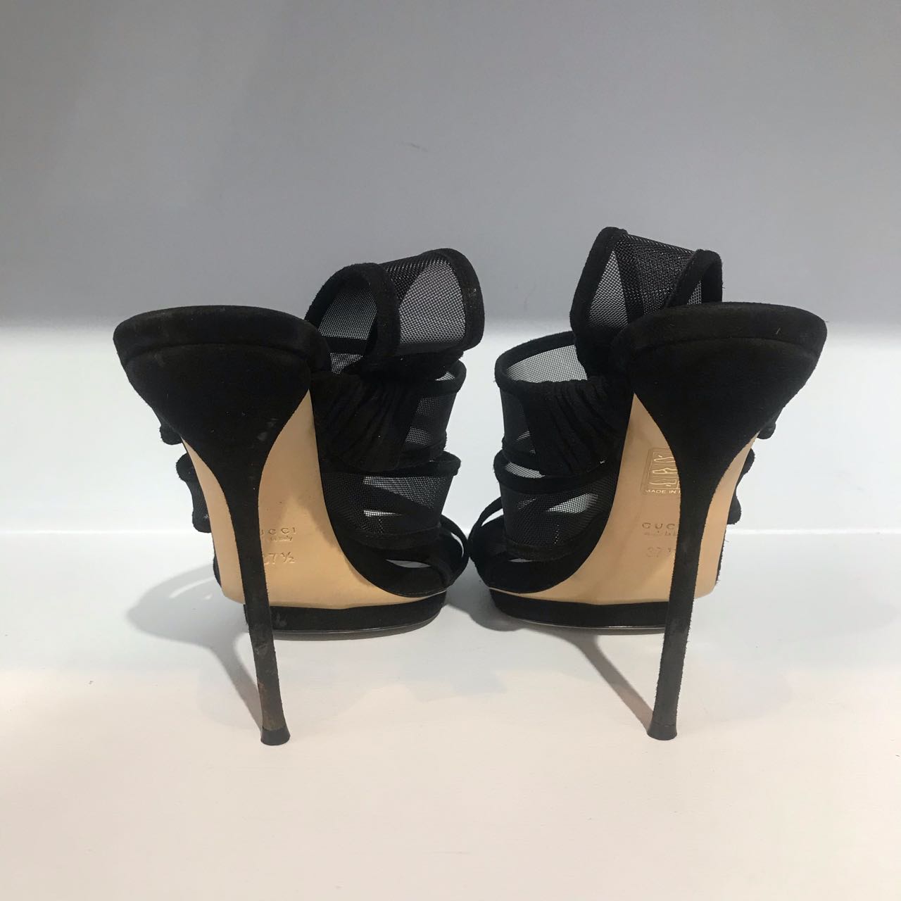 Sandales Gucci noires T.37,5