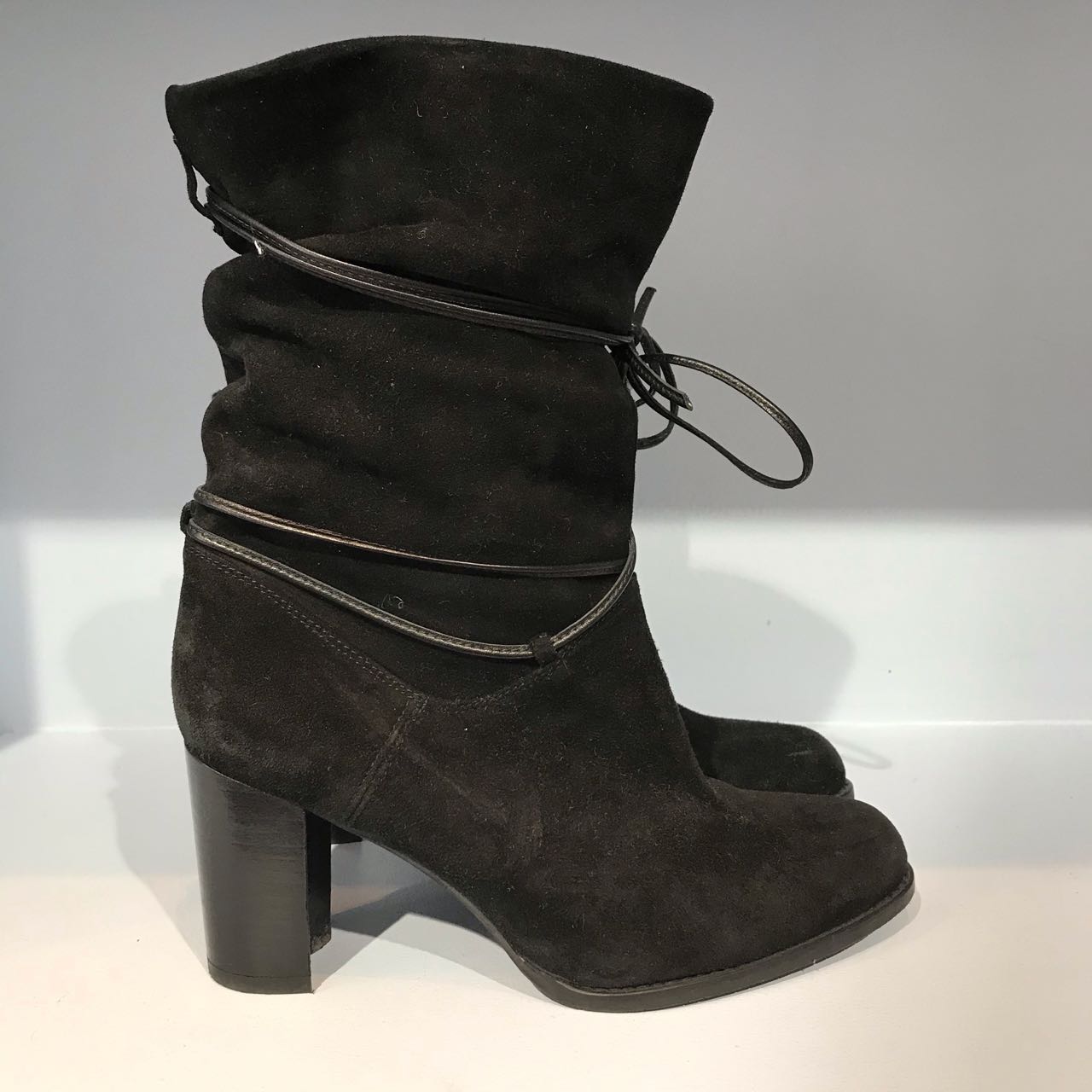 Bottines Stuart Weitzman noires T.36