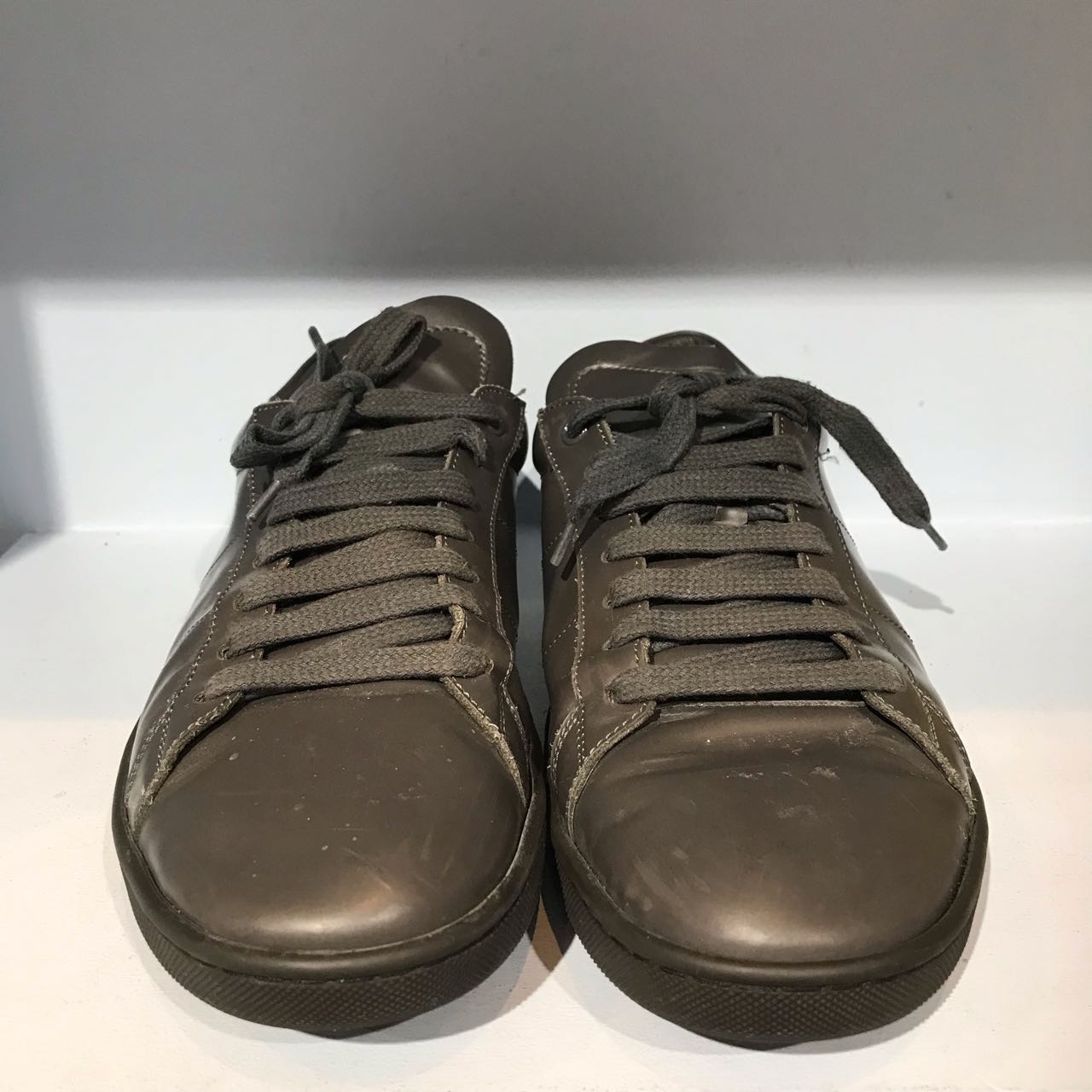 Baskets Saint Laurent grises T.43
