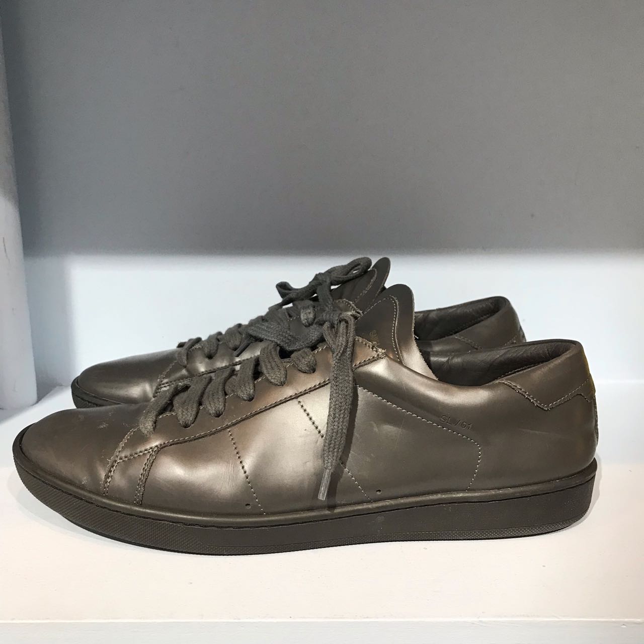 Baskets Saint Laurent grises T.43