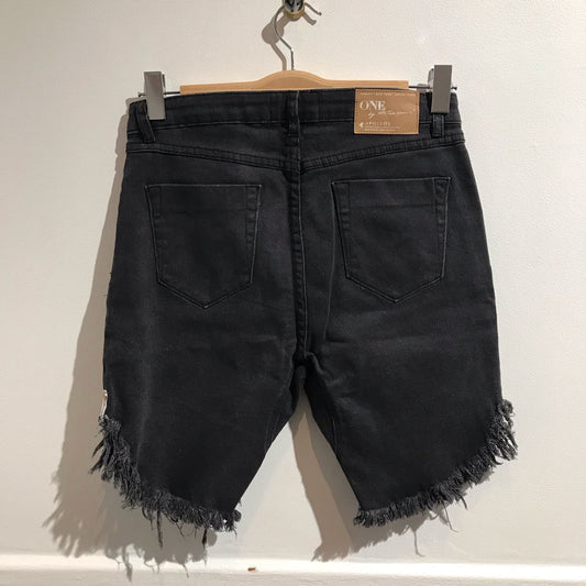 Short One Teaspoon T.26