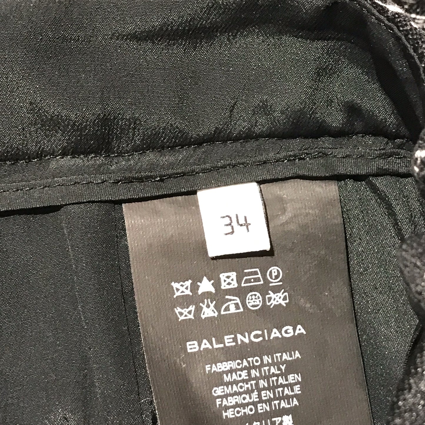 Short Balenciaga noire T.34