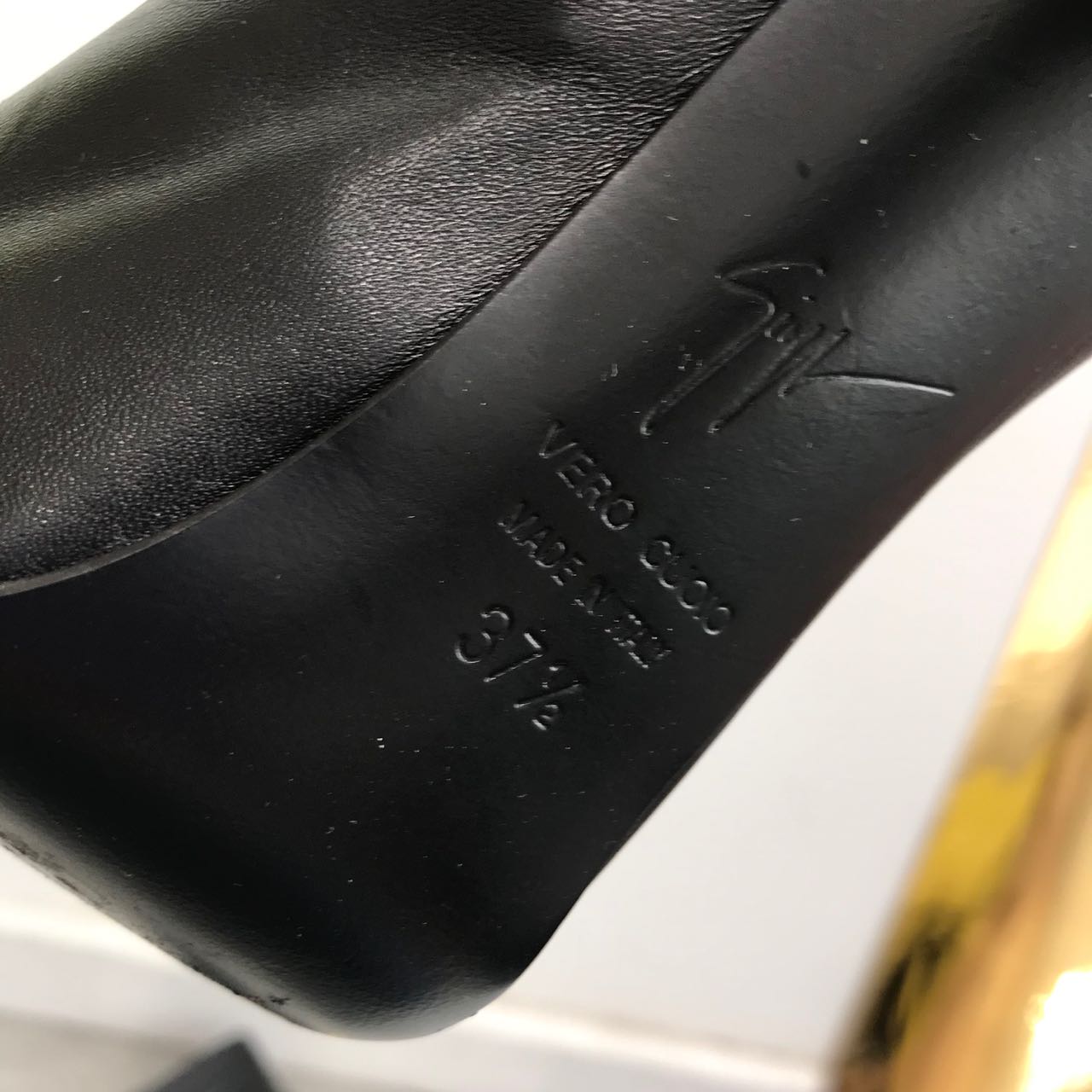 Boots Giuseppe Zanotti noires T.37,5