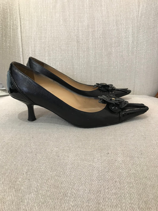 Escarpins Chanel camélia T.37,5