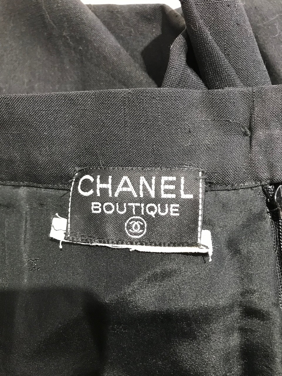 Jupe Chanel noire T.36