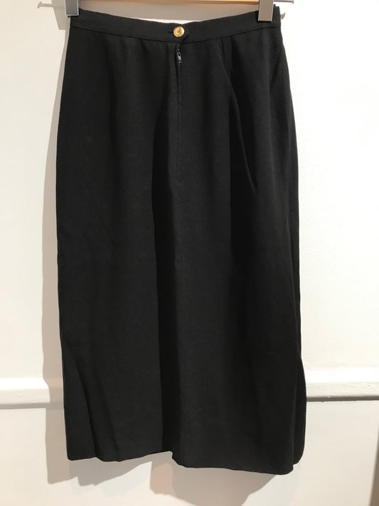 Jupe Chanel noire T.36