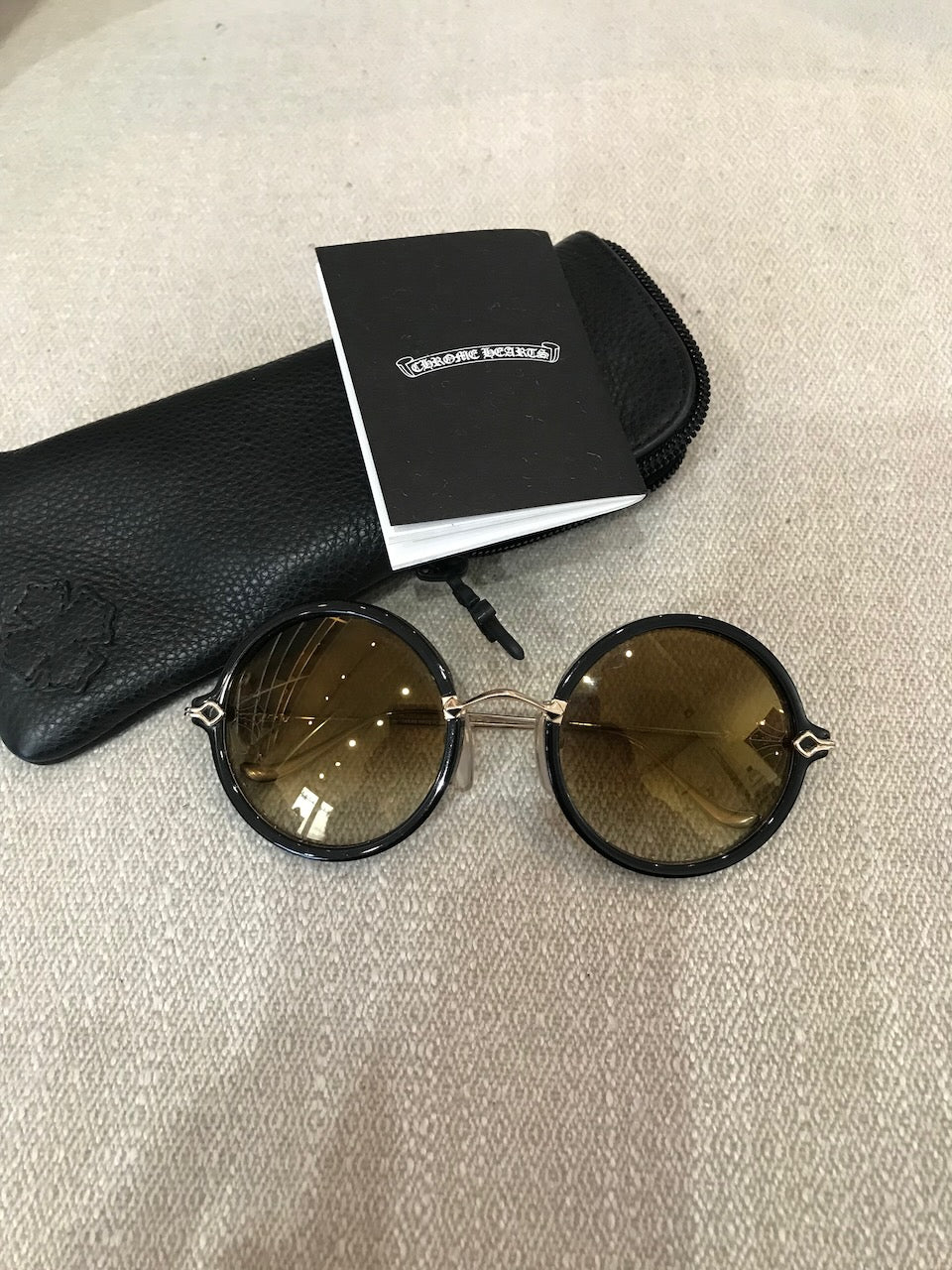 Lunettes Chrome Hearts