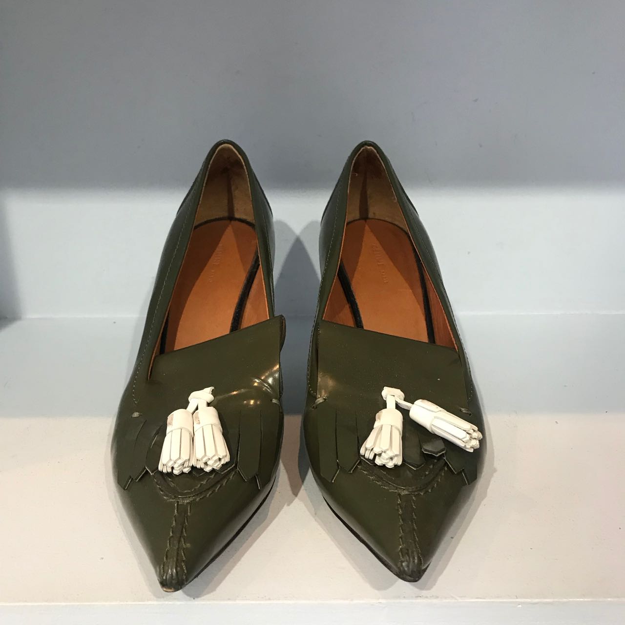 Escarpins Celine kaki T.40