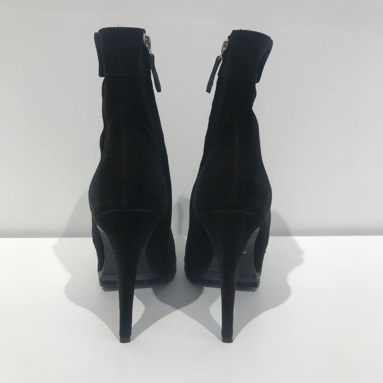Boots Versace noires T.36