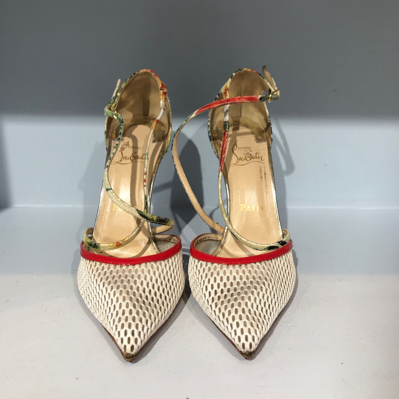 Escarpins Christian Louboutin T.37,5