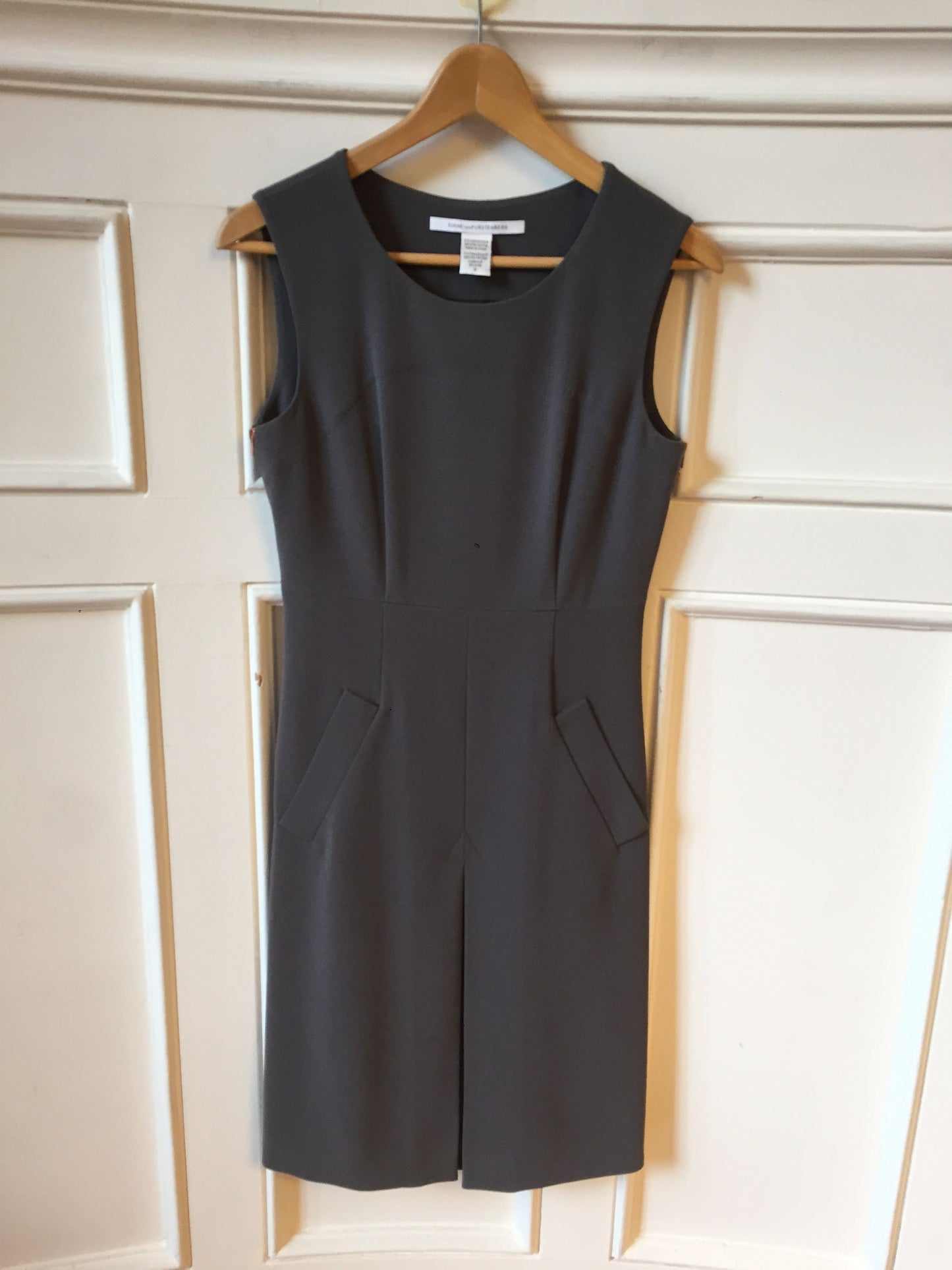 Robe Diane Von Furstenberg grise T.2