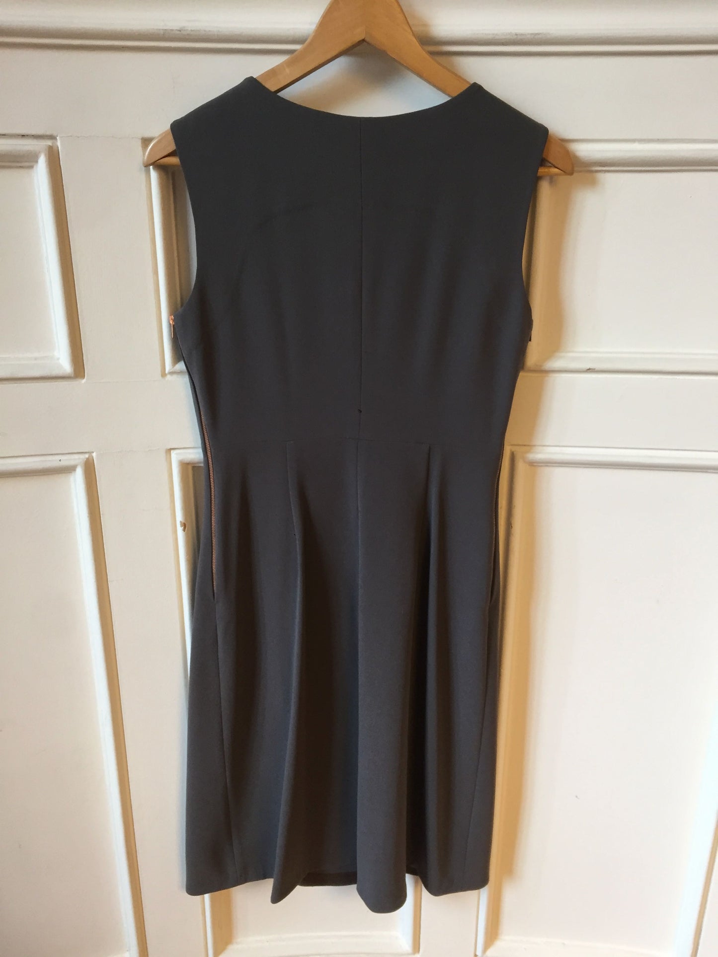 Robe Diane Von Furstenberg grise T.2