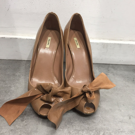 Escarpins Miu Miu T.38,5