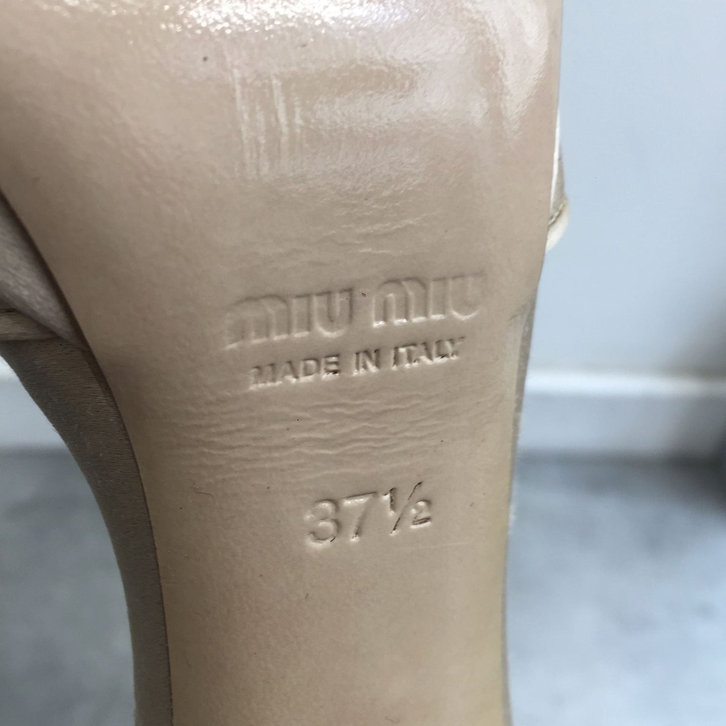 Sandales Miu Miu T.37,5