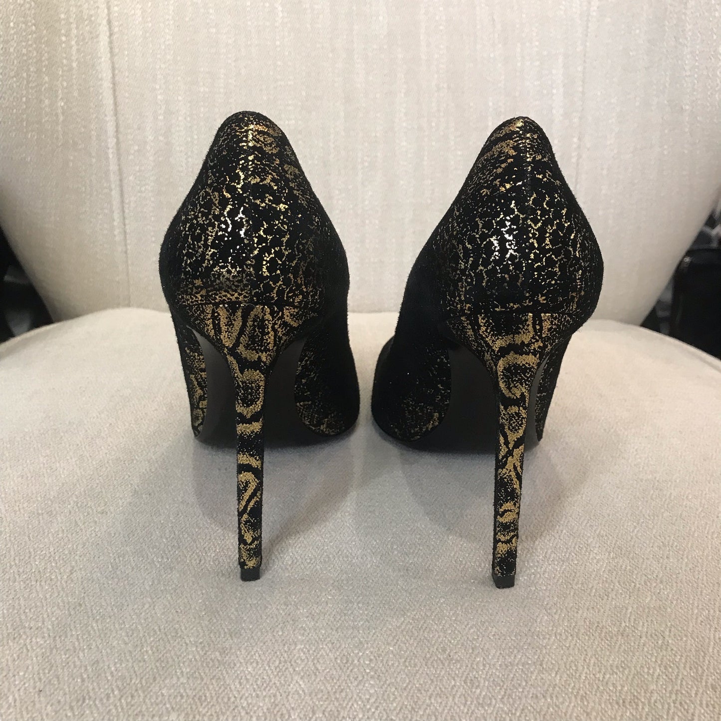 Escarpins Saint Laurent noirs T.39
