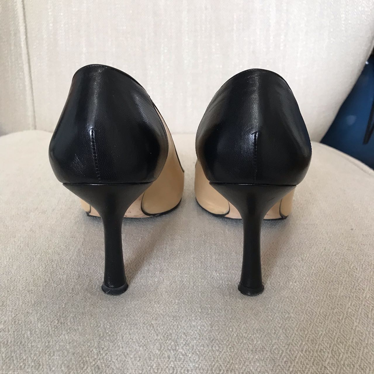 Escarpins Chanel beiges T.36,5