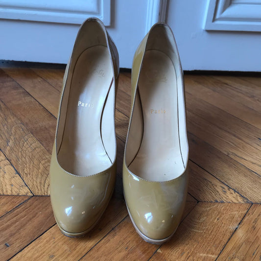 Escarpins Christian Louboutin T.39,5