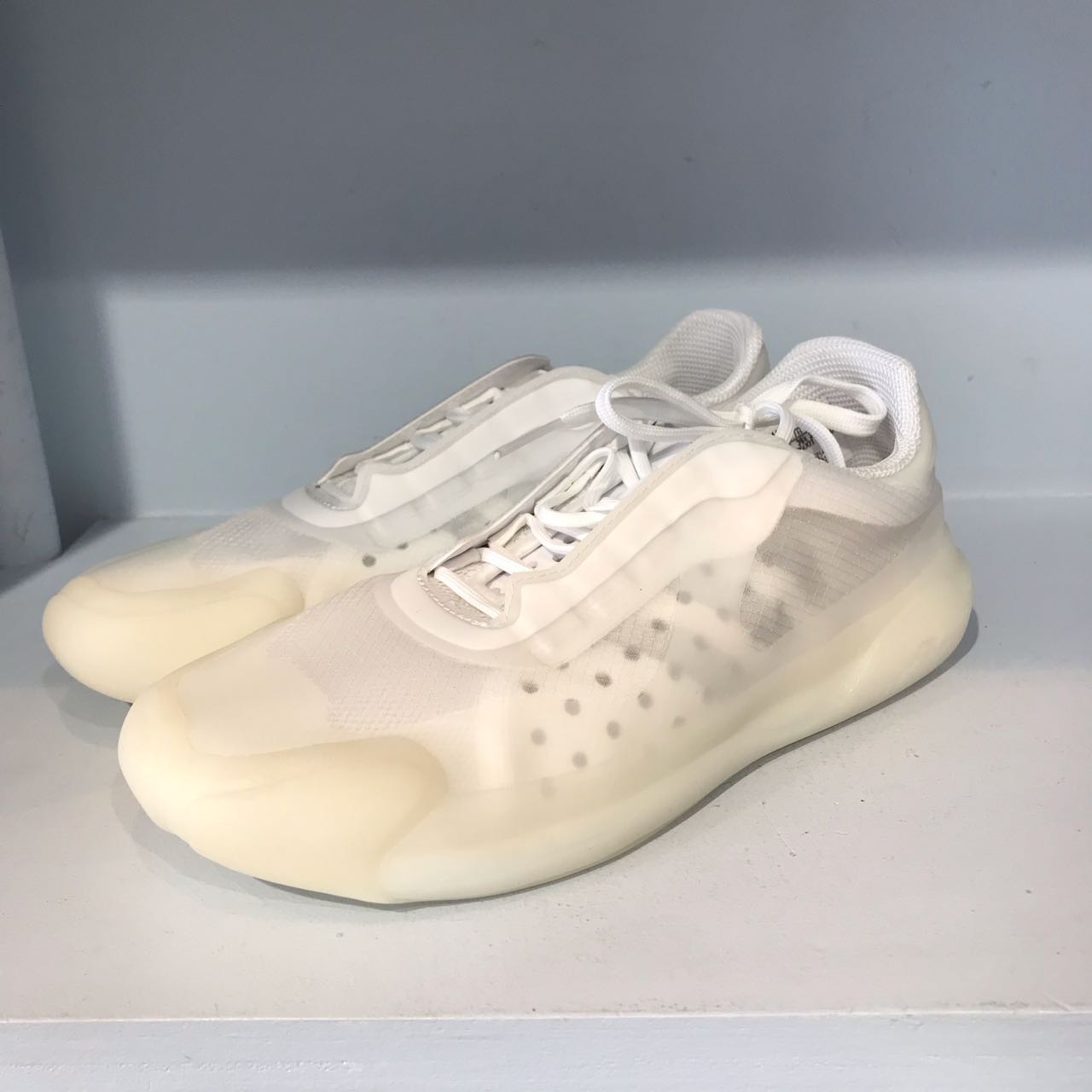 Baskets Prada x Adidas T.39,5