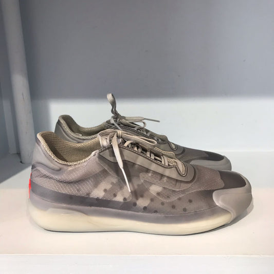 Baskets Prada x Adidas T.39,5