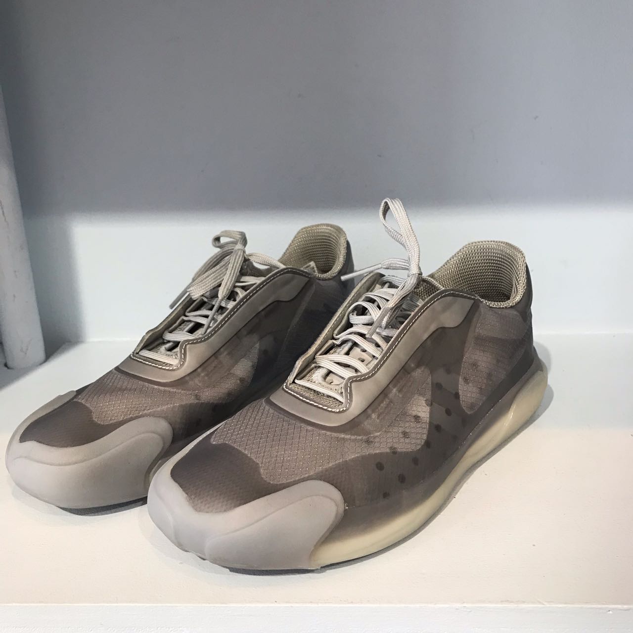 Baskets Prada x Adidas T.39,5