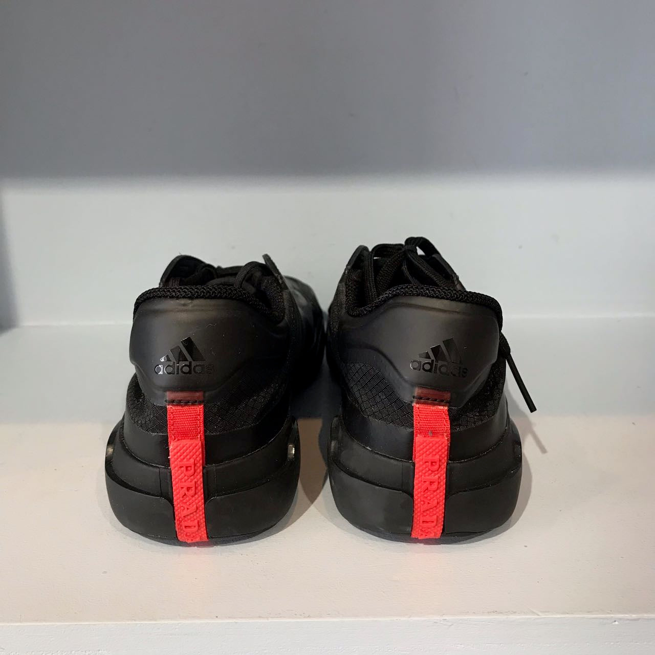 Baskets Prada x Adidas T.39,5