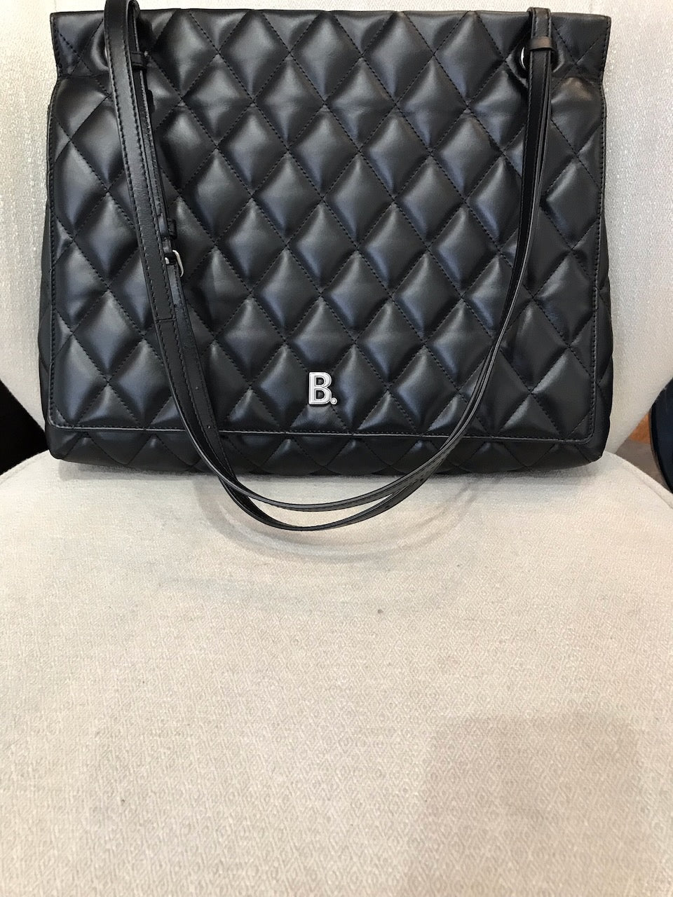 Sac Balenciaga B.dot noir
