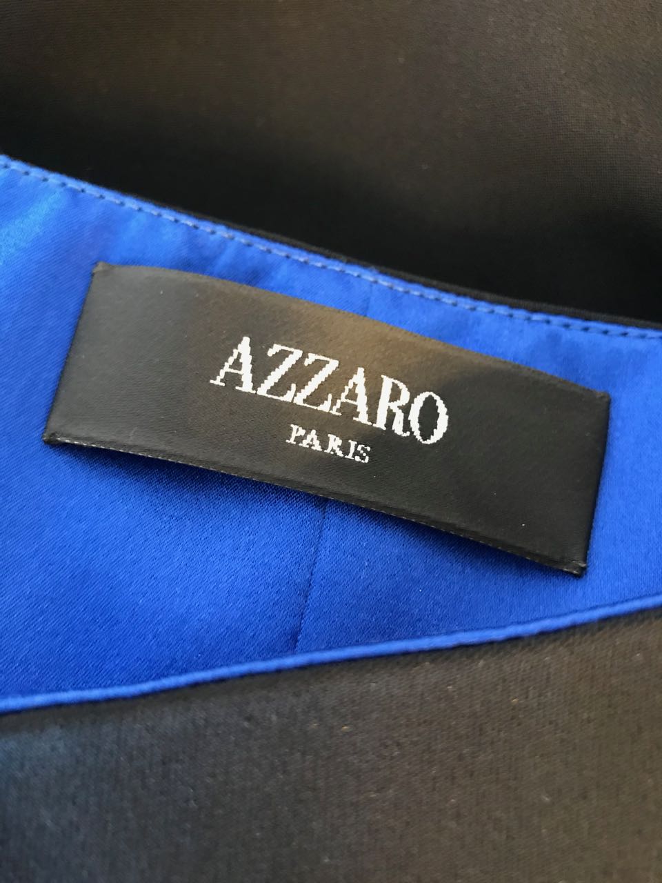 Robe Azzaro noire T.38