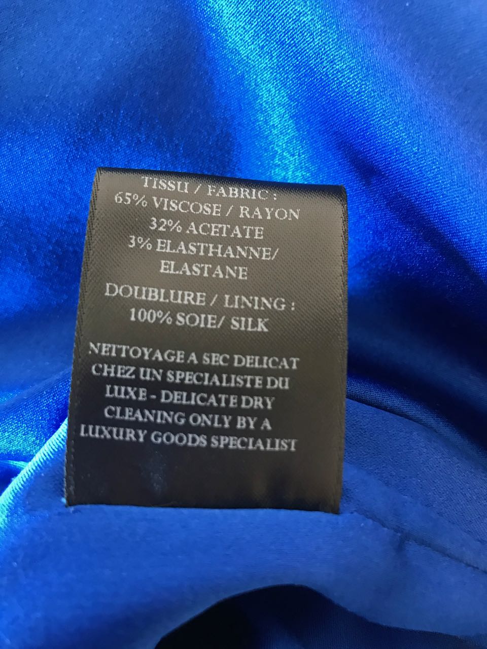 Robe Azzaro noire T.38