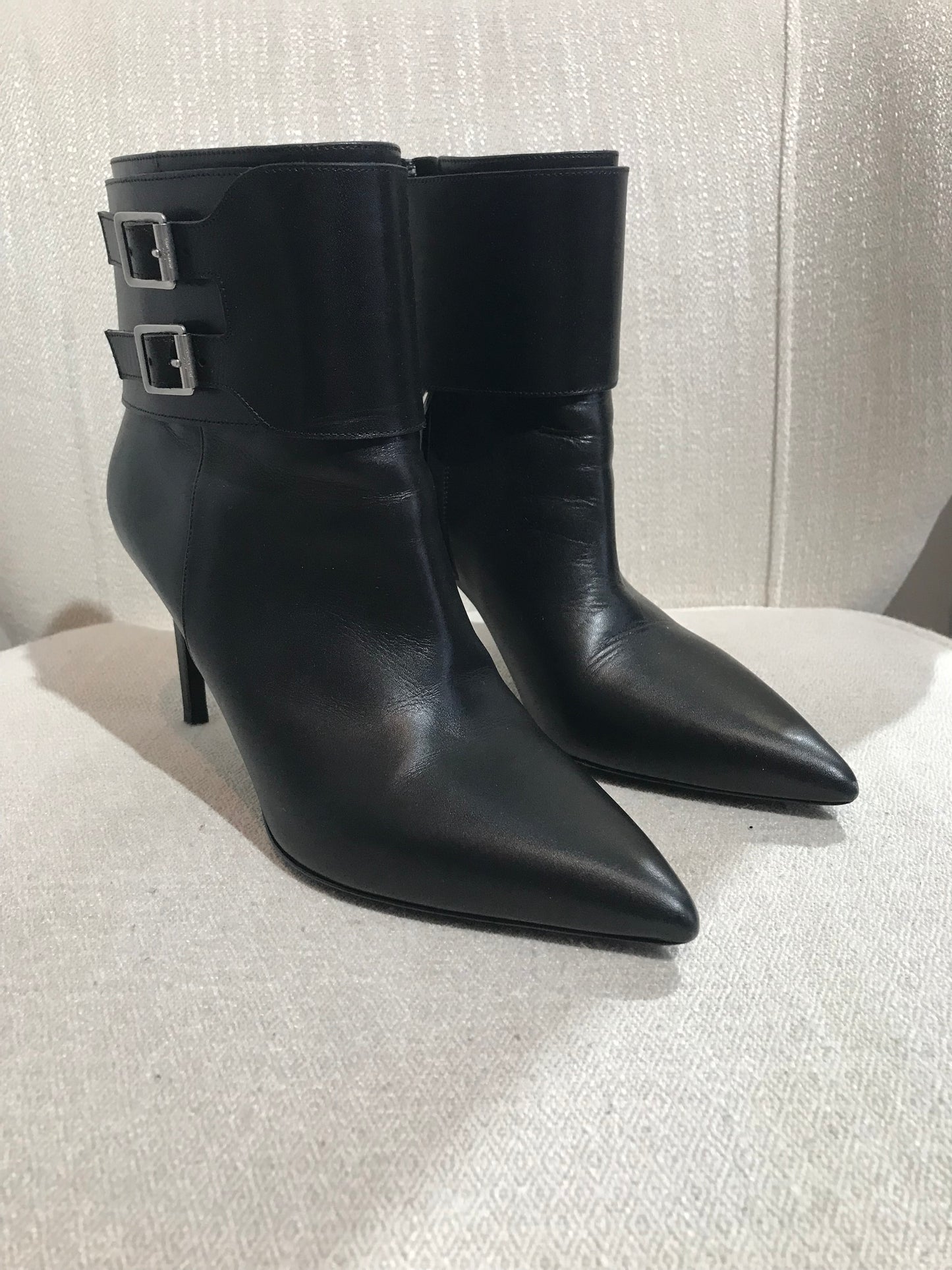 Boots Saint Laurent noires T.38