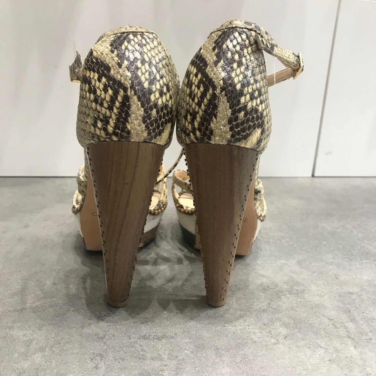 Sandales Jimmy Choo T.39