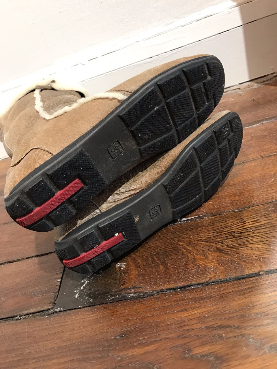 Bottes Prada beiges T.37