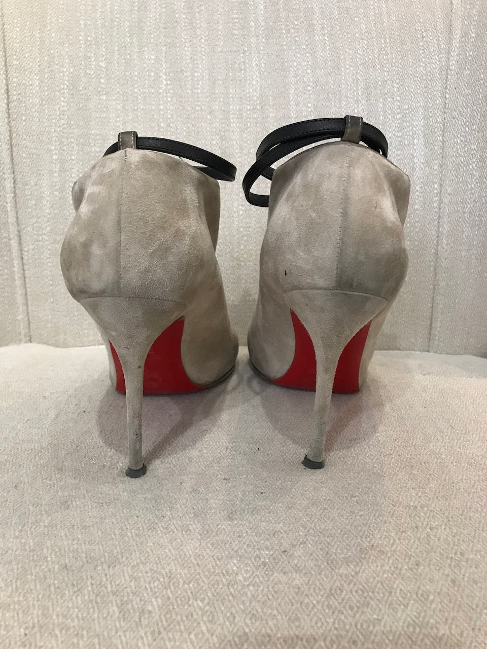 Boots Christian Louboutin grises T.37,5
