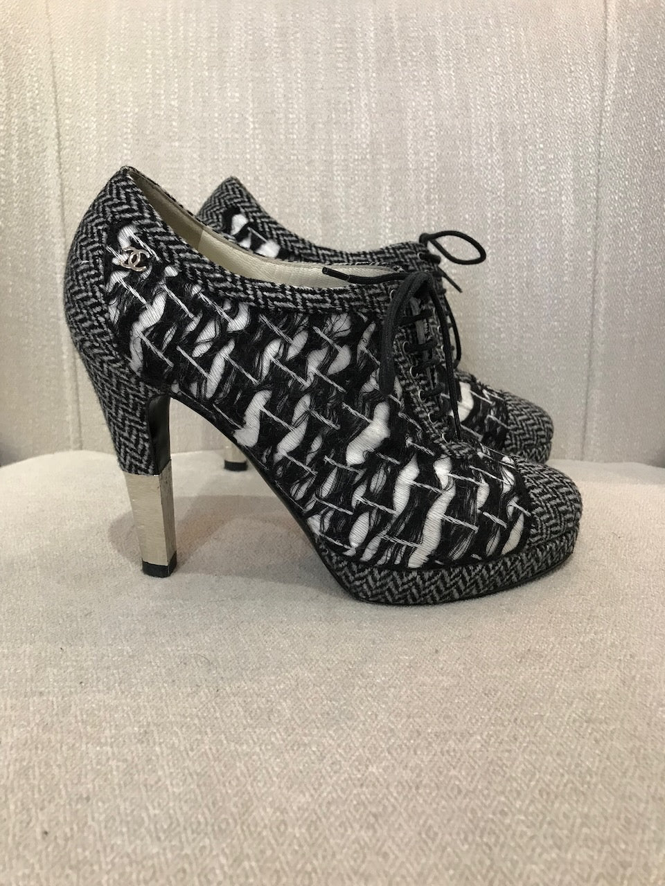 Boots Chanel tweed T.37,5