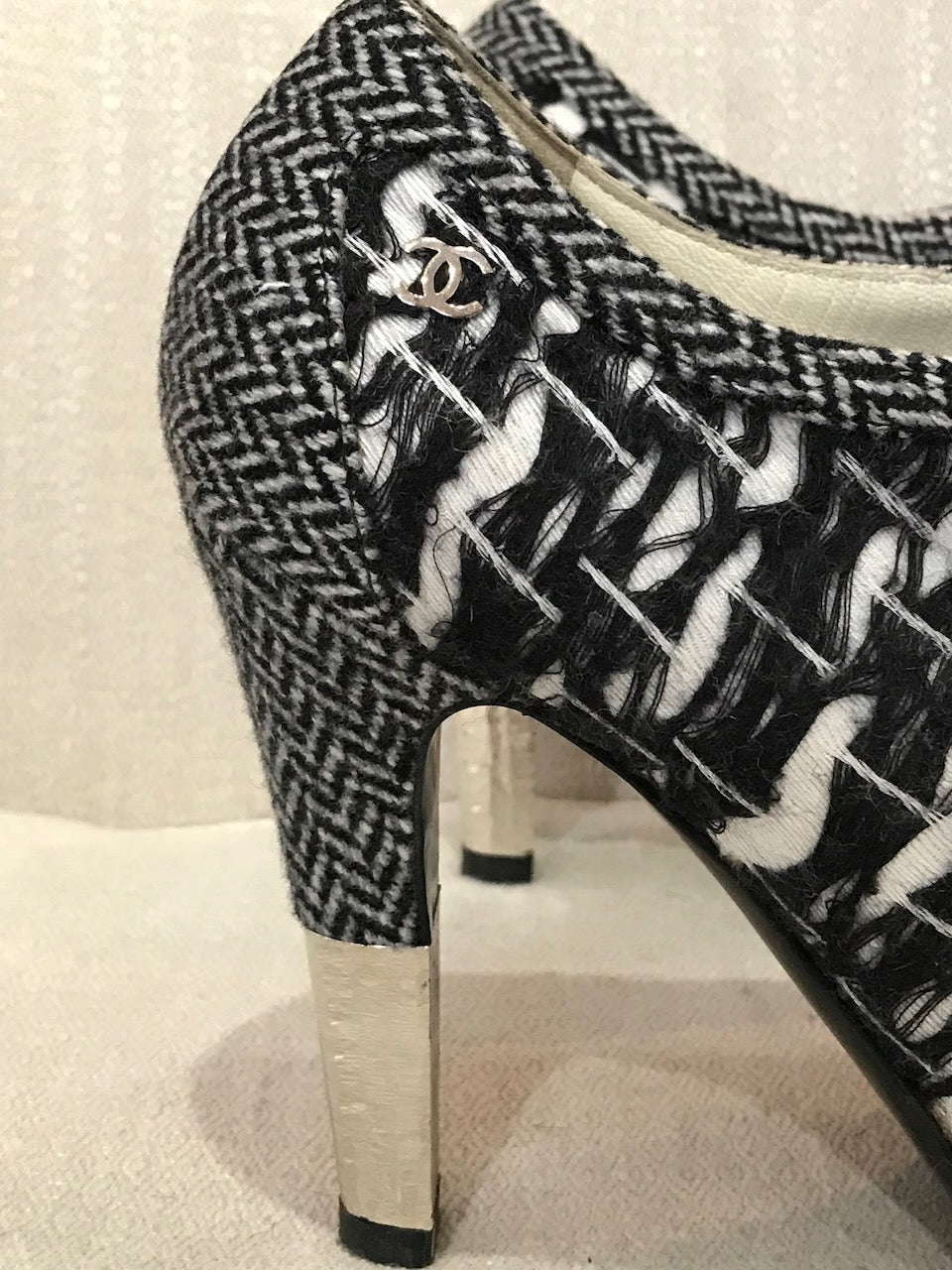 Boots Chanel tweed T.37,5