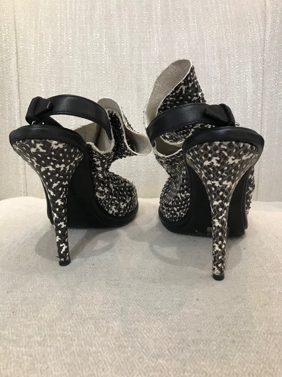 Sandales Balenciaga Glove T.37
