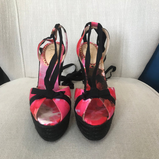 Sandales Christian Louboutin T.39