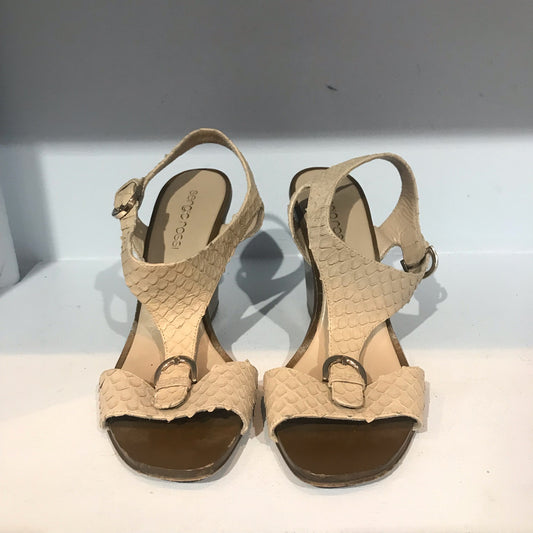 Sandales Sergio Rossi beiges T.36,5