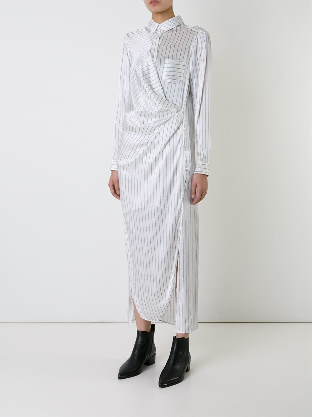 Robe Each x Other T.XS